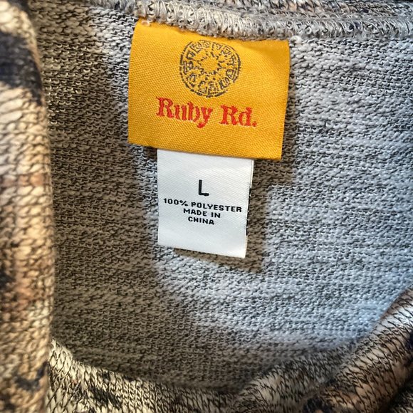Ruby Rd Animal Print Cowl Neck Sweatshirt Tunic Size L - Picture 3 of 4